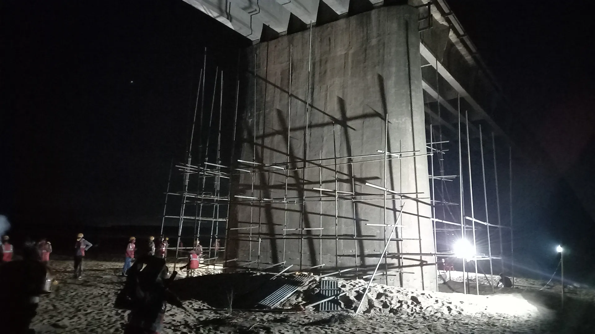 Major Bridge Rehabilitation – NH-16, Gowthami River, Andhra Pradesh – site photograph